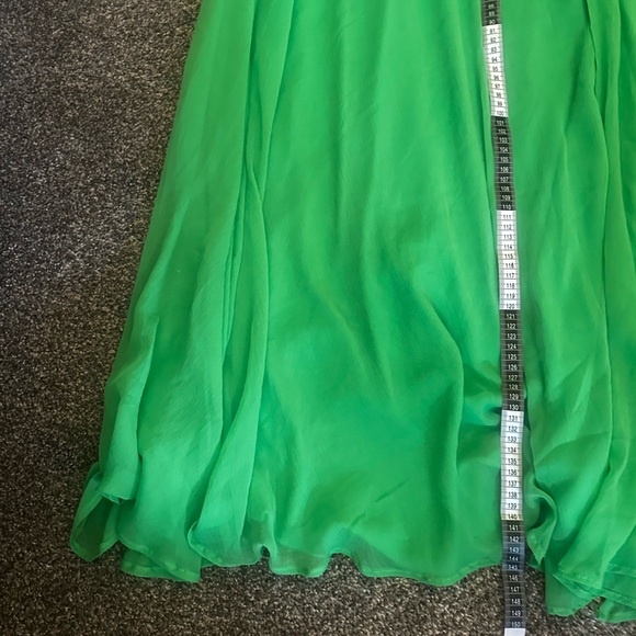 Green ASOS brand dress with neck opening new with tags - Picture 4 of 6